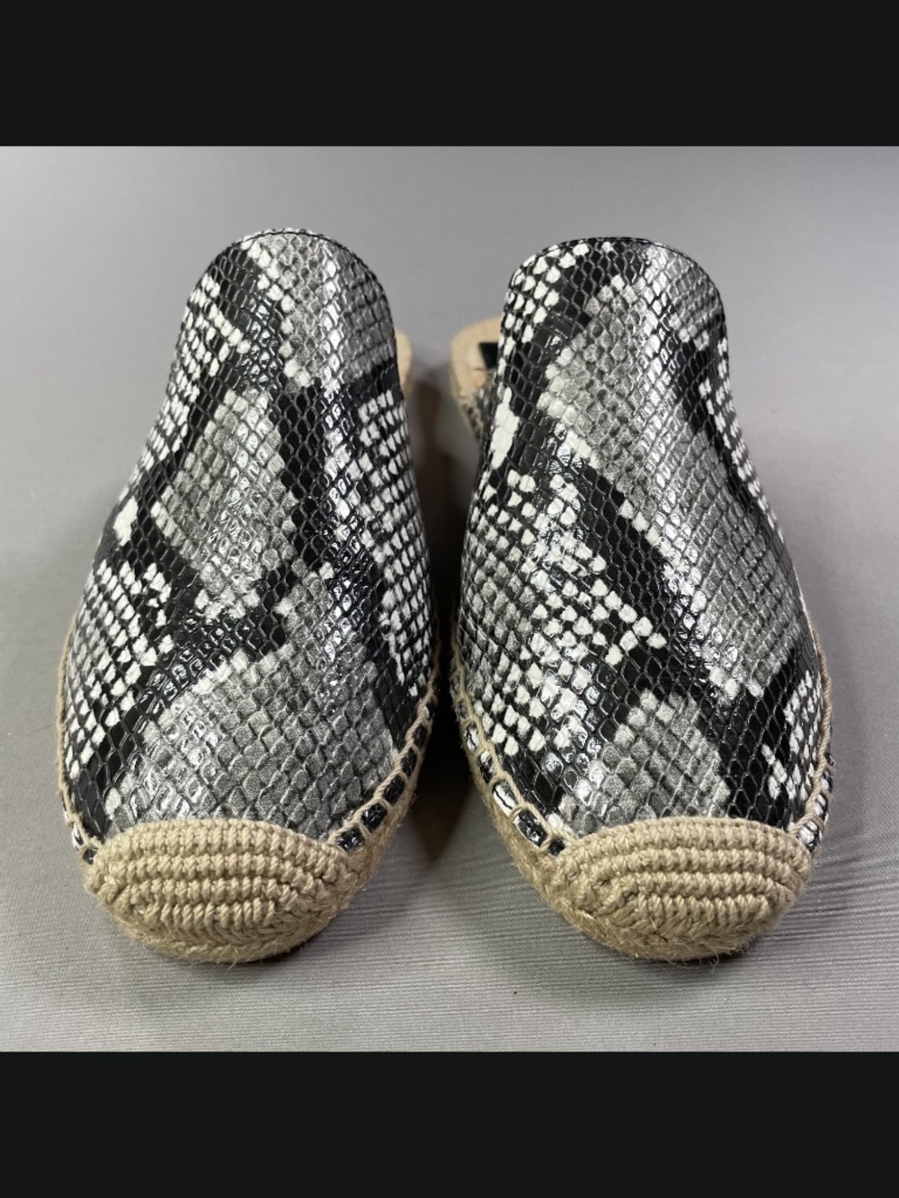 NEW Tory Burch Shoes Womens 8 black gray brown snake leather jute mule loafer - Picture 3 of 12